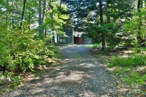 5 Old Cove Road, Black Mountain, NC 28711