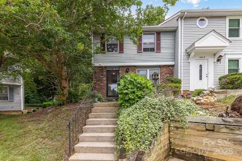 7304 Pebblestone Drive, Charlotte, NC 28212