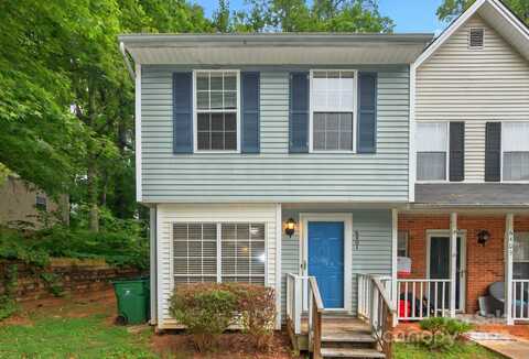 6401 Windsor Gate Lane, Charlotte, NC 28215