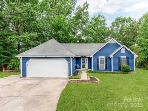 10736 Spruce Mountain Road, Charlotte, NC 28214