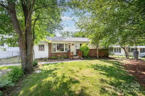 189 Onteora Boulevard, Asheville, NC 28803