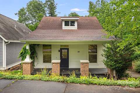 41 Town Circle, Flat Rock, NC 28731