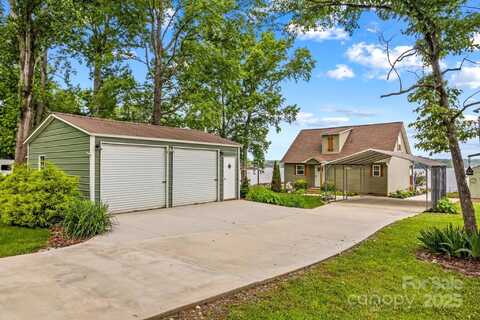 270 Yachtsman Drive, Salisbury, NC 28146