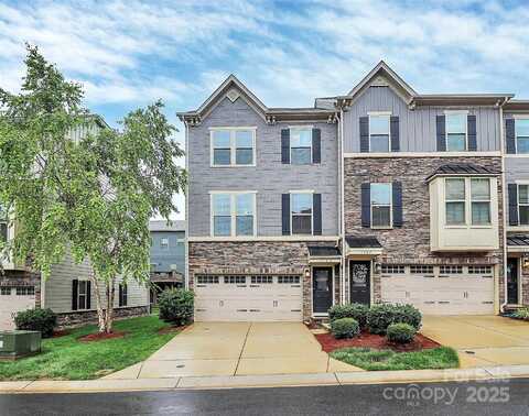 1723 Town Oak Lane, Charlotte, NC 28205