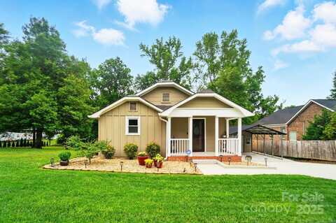 1209 Rainbow Drive, Kannapolis, NC 28081