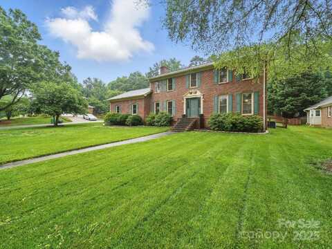 824 Balsam Terrace, Charlotte, NC 28214