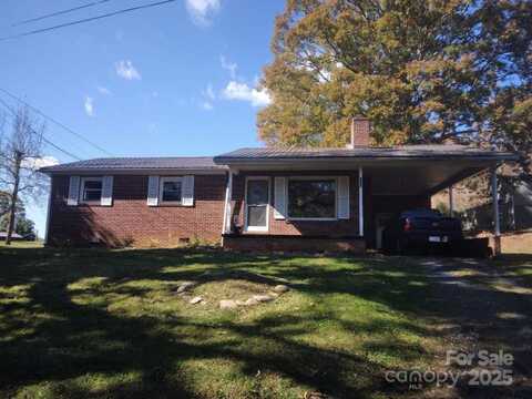 183 Maple Road, Spruce Pine, NC 28777