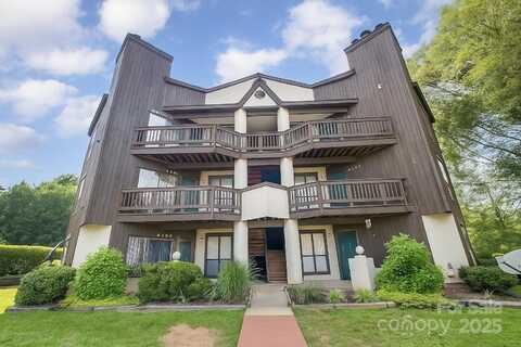 8135 Cedar Glen Drive, Charlotte, NC 28212