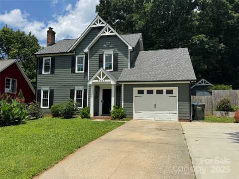4221 Hounds Run Drive, Matthews, NC 28105