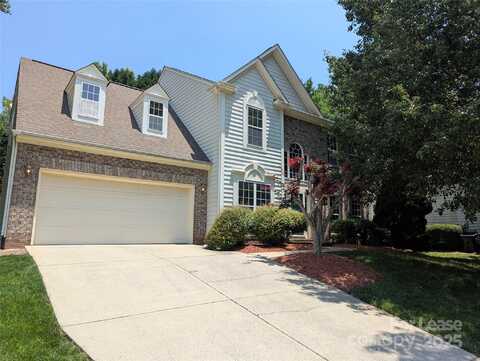 7711 Epping Forest Drive, Huntersville, NC 28078