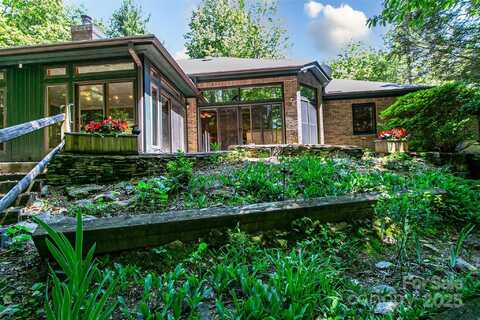 200 Maple Hill Drive, Flat Rock, NC 28731