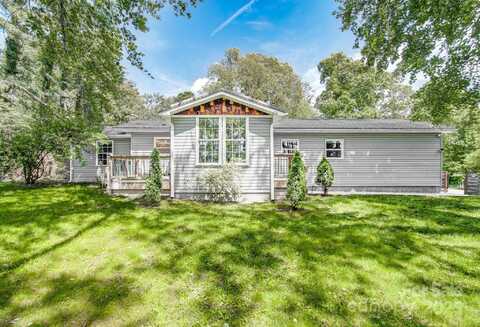 51 Alfson Circle, Hendersonville, NC 28792