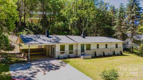 94 Camp Branch Road, Black Mountain, NC 28711