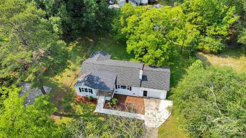 506 E Maine Avenue, Bessemer City, NC 28016
