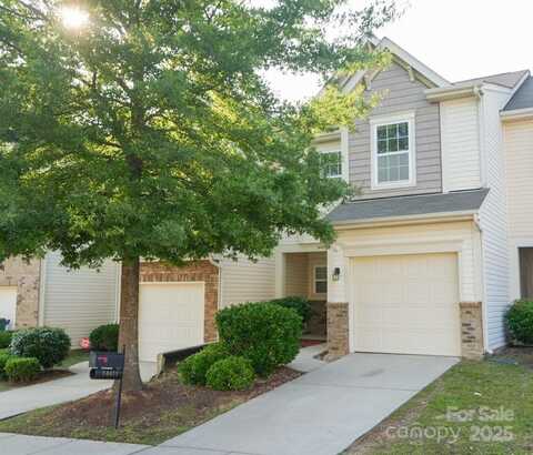 14411 Glendon Hall Lane, Charlotte, NC 28262