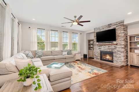 14228 Twin Eagles Lane, Charlotte, NC 28278