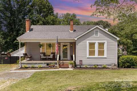 810 Maplewood Avenue, Kannapolis, NC 28081