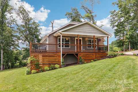 135 Ivey Farms Road, Candler, NC 28715