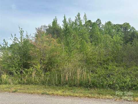 140 Four Andrews Drive, Harmony, NC 28634