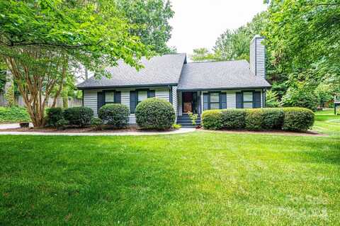3221 5th Street Court NW, Hickory, NC 28601