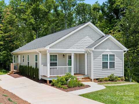 117 Bluebell Ridge Lane, Weaverville, NC 28787