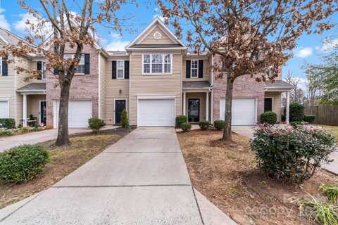 7719 Abigail Glen Drive, Charlotte, NC 28212
