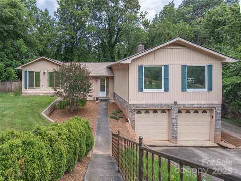 51 Wake Robin Way, Asheville, NC 28805