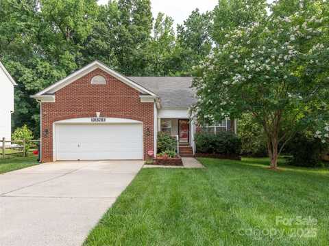 9348 Golden Pond Drive, Charlotte, NC 28269
