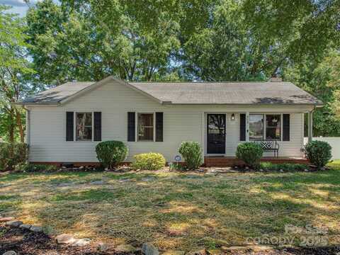 713 Springfield Drive NW, Concord, NC 28027