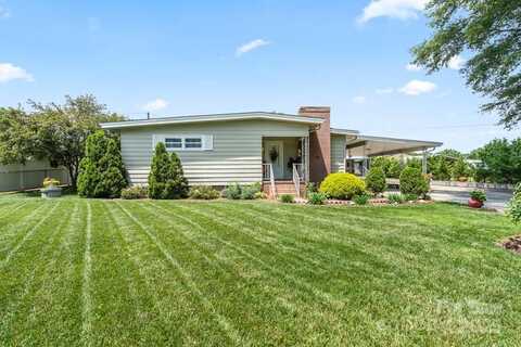 1627 33rd Avenue NE, Hickory, NC 28601