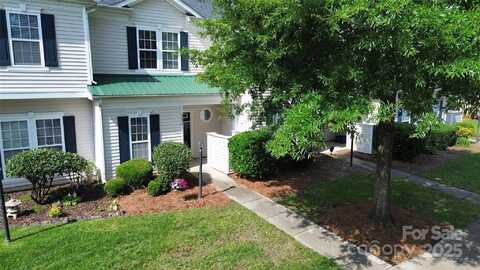4151 Town Center Road, Harrisburg, NC 28075