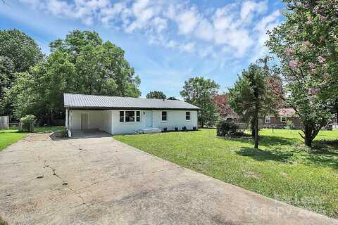 1433 Edgewood Road, Bessemer City, NC 28016