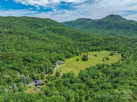 400 Kings Drive, Lake Lure, NC 28746