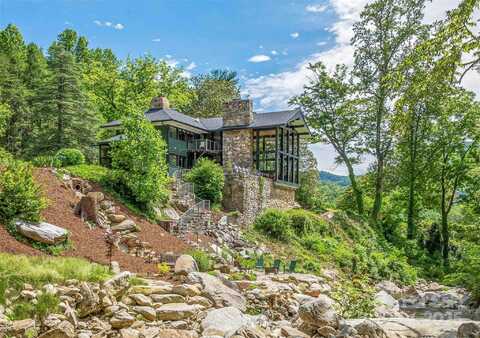 400 Kings Drive, Lake Lure, NC 28746