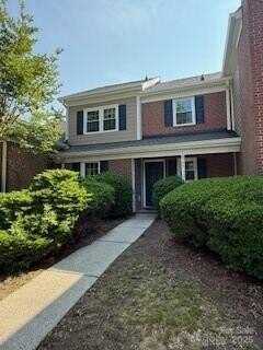 9125 N Vicksburg Park Court, Charlotte, NC 28210