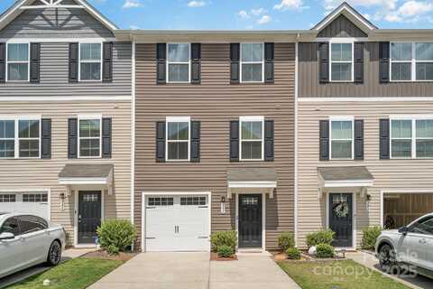 706 Dillon Way, Fort Mill, SC 29715