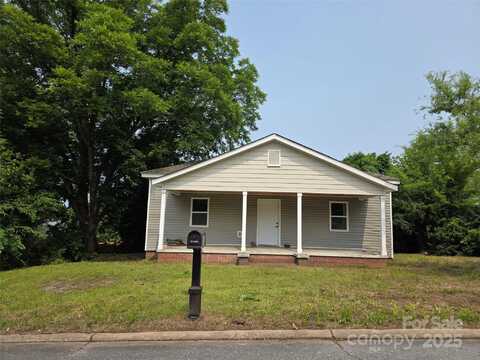 38 Holly Street, Great Falls, SC 29055