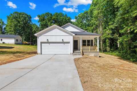 332 Hollingswood Drive, Statesville, NC 28625