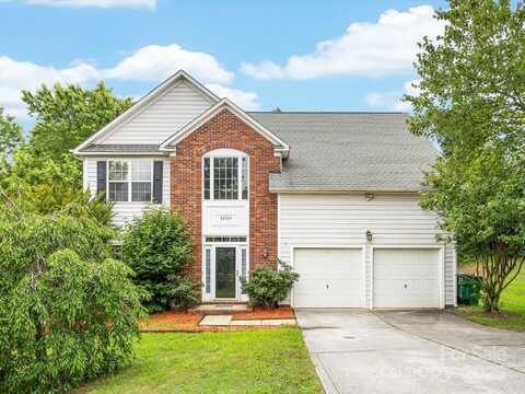 12529 Old Timber Road, Charlotte, NC 28269