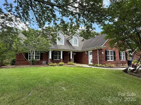 4402 Poxon Lane, Monroe, NC 28110