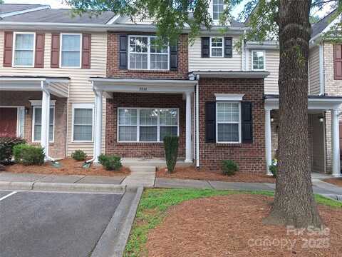 8838 Wandering Creek Way, Charlotte, NC 28227