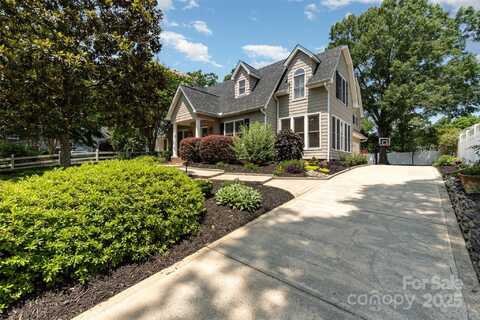141 Eastover Drive SE, Concord, NC 28025