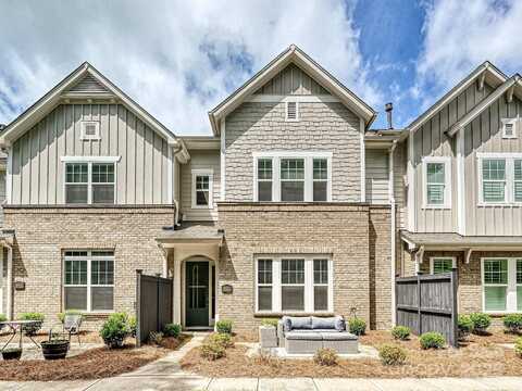 10022 Wayfair Meadow Court, Charlotte, NC 28277
