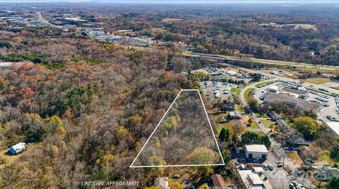 000 2nd Street Place SE, Hickory, NC 28602