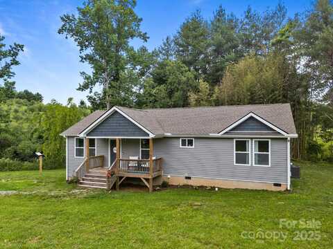 458 Summer Road, Hendersonville, NC 28792