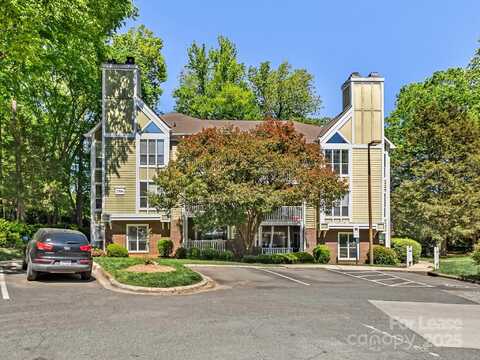 2506 Cranbrook Lane, Charlotte, NC 28207