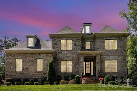 4005 Capullo Court, Matthews, NC 28104