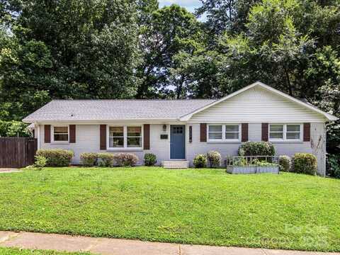 3530 Woodleaf Road, Charlotte, NC 28205