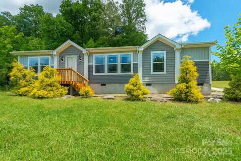 11 Bartlett Avenue, Black Mountain, NC 28711
