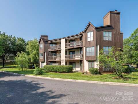 8208 Cedar Glen Drive, Charlotte, NC 28212